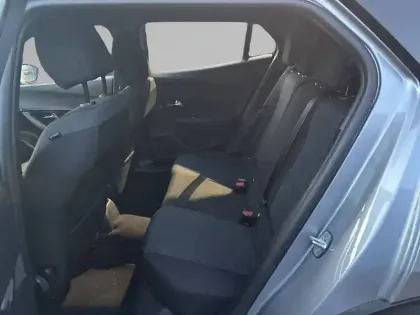 Photo 11 Peugeot 2008  Hybrid 145 e-DCS6