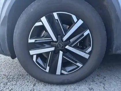 Photo 12 Peugeot 2008  Hybrid 145 e-DCS6