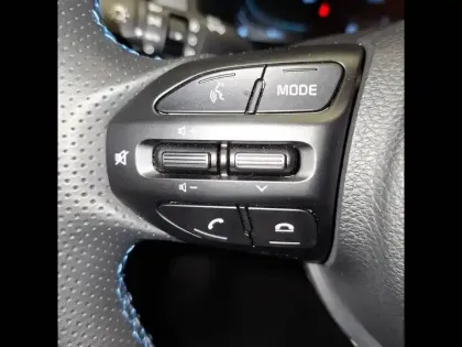 Photo 17 Kia Stonic  1.0 T-GDi 100 ch BVM6