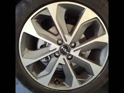Photo 99 Kia Stonic  1.0 T-GDi 100 ch BVM6