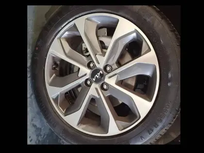 Photo 5 Kia Stonic  1.0 T-GDi 100 ch BVM6