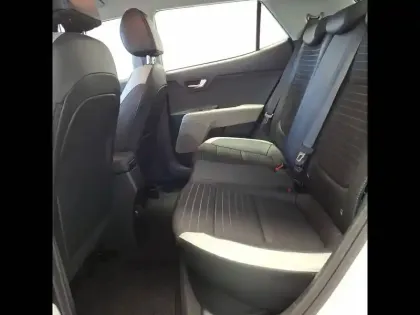 Photo 27 Kia Stonic  1.0 T-GDi 100 ch BVM6