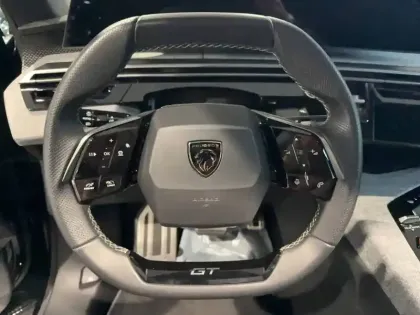 Photo 16 Peugeot 3008  Electrique 73 kWh 210 ch