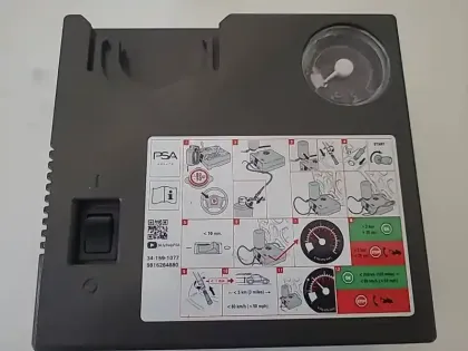 Photo 17 Peugeot 208  Hybrid 100 e-DCS6