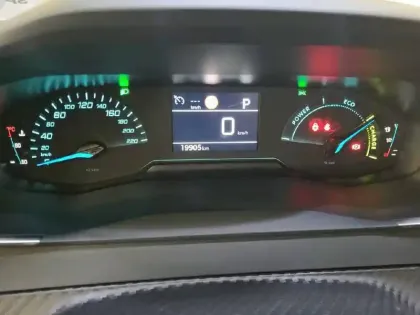 Photo 9 Peugeot 208  Hybrid 100 e-DCS6