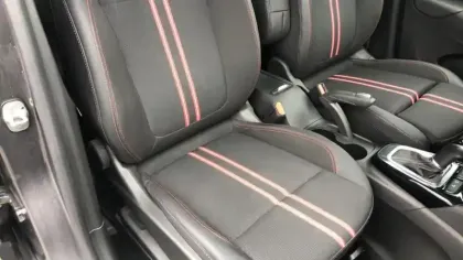 Photo 8 Opel Crossland  1.2 Turbo 130 ch BVA6 GS