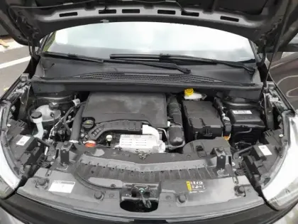 Photo 6 Opel Crossland  1.2 Turbo 130 ch BVA6 GS