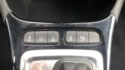 Photo 16 Opel Crossland  1.2 Turbo 130 ch BVA6 GS