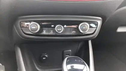 Photo 12 Opel Crossland  1.2 Turbo 130 ch BVA6 GS