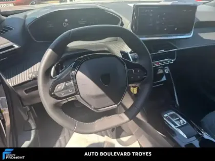 Photo 8 Peugeot 2008  1.2 PureTech 130ch S&S Allure EAT8