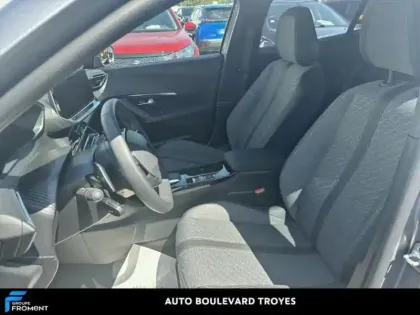 Photo 10 Peugeot 2008  1.2 PureTech 130ch S&S Allure EAT8