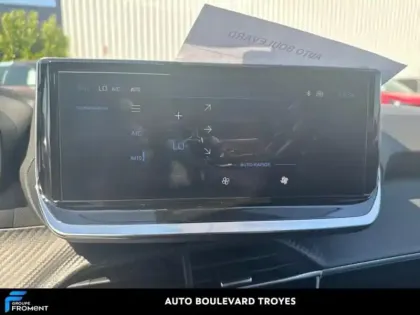 Photo 14 Peugeot 2008  1.2 PureTech 130ch S&S Allure EAT8