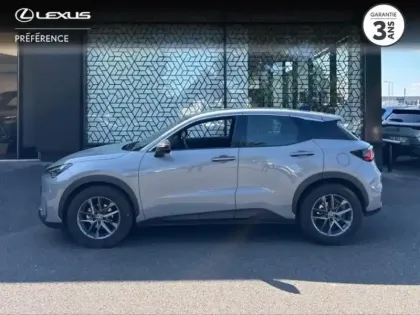 Photo 2 Lexus Lbx  1.5 136ch Business 2WD