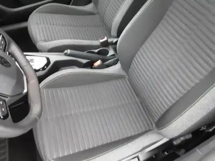 Photo 10 Peugeot 208  Hybrid 100 e-DCS6