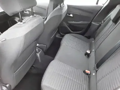 Photo 11 Peugeot 208  Hybrid 100 e-DCS6