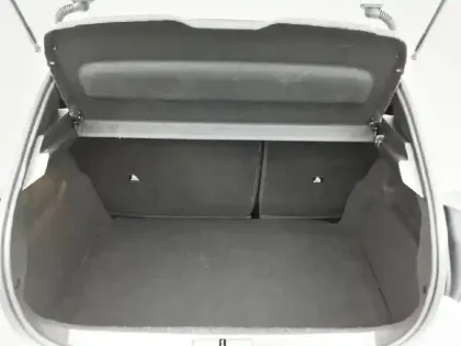 Photo 5 Peugeot 208  Hybrid 100 e-DCS6