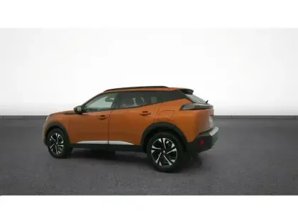 Photo 4 Peugeot 2008  PureTech 130 S&S EAT8