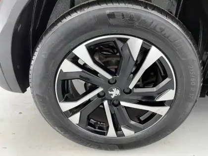 Photo 18 Peugeot 2008  PureTech 130 S&S EAT8