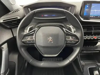 Photo 22 Peugeot 2008  PureTech 130 S&S EAT8