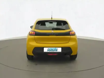 Photo 28 Peugeot 208  BlueHDi 100 S&S BVM6