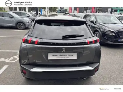 Photo 12 Peugeot 2008  BlueHDi 110 S&S BVM6
