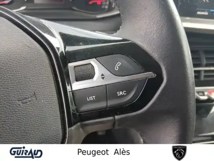 Photo 15 Peugeot 208  PureTech 100 S&S EAT8