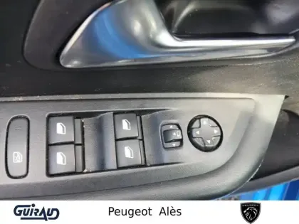 Photo 11 Peugeot 208  PureTech 100 S&S EAT8