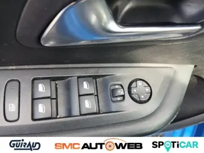 Photo 32 Peugeot 208  PureTech 100 S&S EAT8