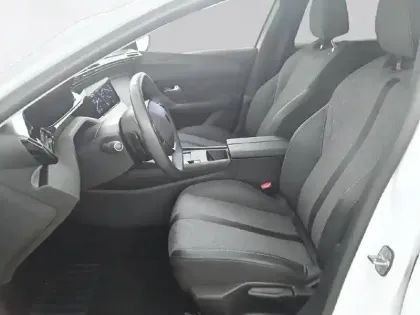 Photo 30 Peugeot 408  PHEV 180 e-EAT8