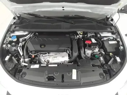 Photo 39 Peugeot 408  PHEV 180 e-EAT8