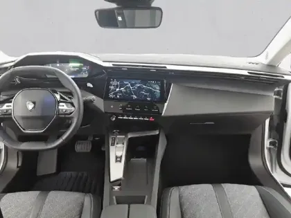 Photo 27 Peugeot 408  PHEV 180 e-EAT8