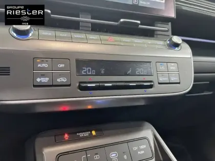 Photo 16 Hyundai Kona  Electrique 48 kWh - 156 ch