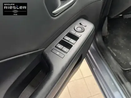 Photo 11 Hyundai Kona  Electrique 48 kWh - 156 ch