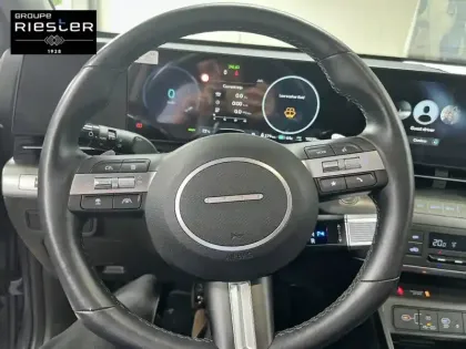 Photo 13 Hyundai Kona  Electrique 48 kWh - 156 ch
