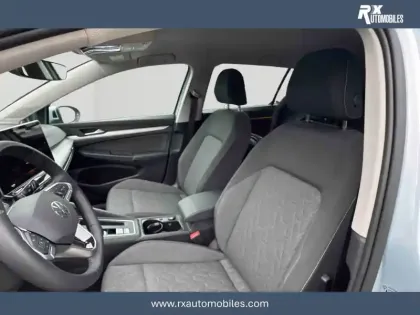 Photo 40 Volkswagen Golf  SW 1.5 eTSI EVO2 116 DSG7