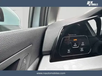 Photo 53 Volkswagen Golf  SW 1.5 eTSI EVO2 116 DSG7