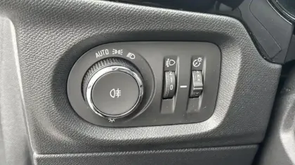 Photo 17 Opel Corsa  Electrique 136 ch & Batterie 50 kw/h Elegance