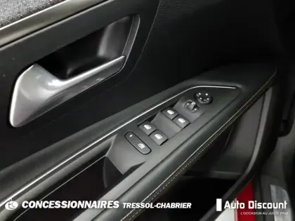 Photo 19 Peugeot 3008  Puretech 180ch S&S EAT8 Allure Business