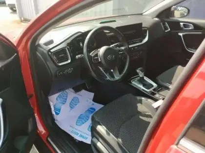 Photo 9 Kia Xceed  1.6 GDi 105ch + Plug-In 60.5ch Design DCT6 MY22