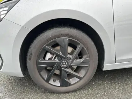 Photo 9 Opel Corsa  1.2 Turbo 100ch Edition