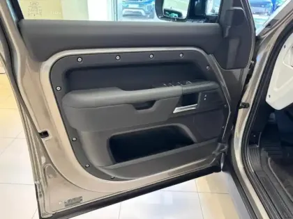 Photo 11 Land rover Defender  110 2.0 P300e S