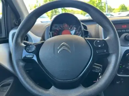 Photo 13 Citroën C1  VTi 68 Feel 5p