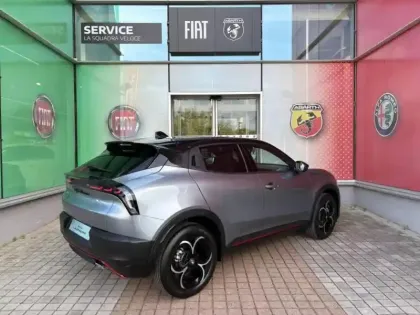 Photo 5 Alfa Romeo Junior  1.2 Ibrida 136ch Speciale DCT6