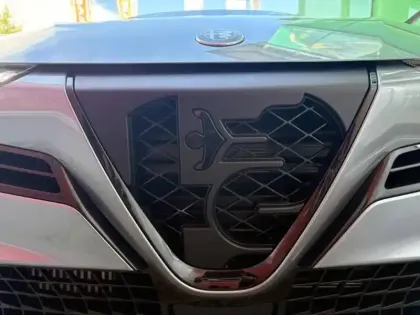 Photo 8 Alfa Romeo Junior  1.2 Ibrida 136ch Speciale DCT6