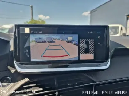 Photo 11 Peugeot 2008  1.2 Hybrid 145ch GT e-DCS6