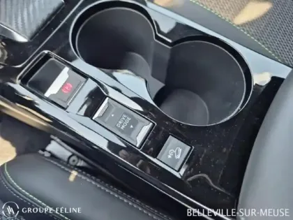 Photo 13 Peugeot 2008  1.2 Hybrid 145ch GT e-DCS6