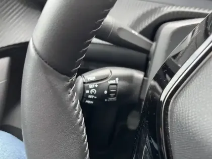 Photo 48 Peugeot 2008  100 S&S BVM6