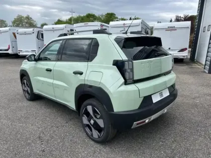 Photo 2 Fiat Grande Panda  Electrique 113ch La Prima