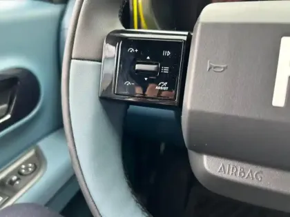 Photo 12 Fiat Grande Panda  Electrique 113ch La Prima