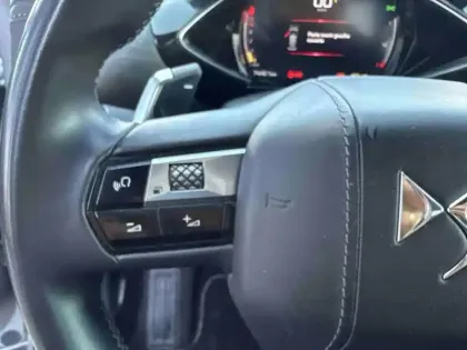 Photo 13 DS DS 3  Crossback BlueHDi 130ch Grand Chic Automatique 98g